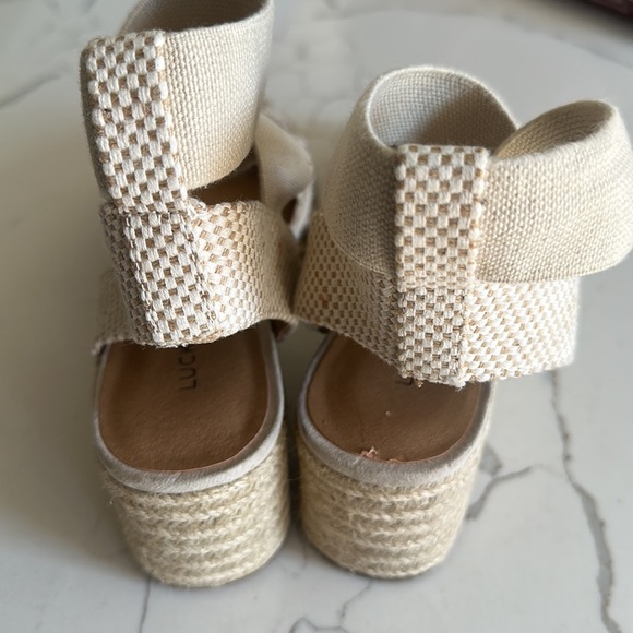 Lucky brand luvna beige wedge size 8.5 - Picture 4 of 6